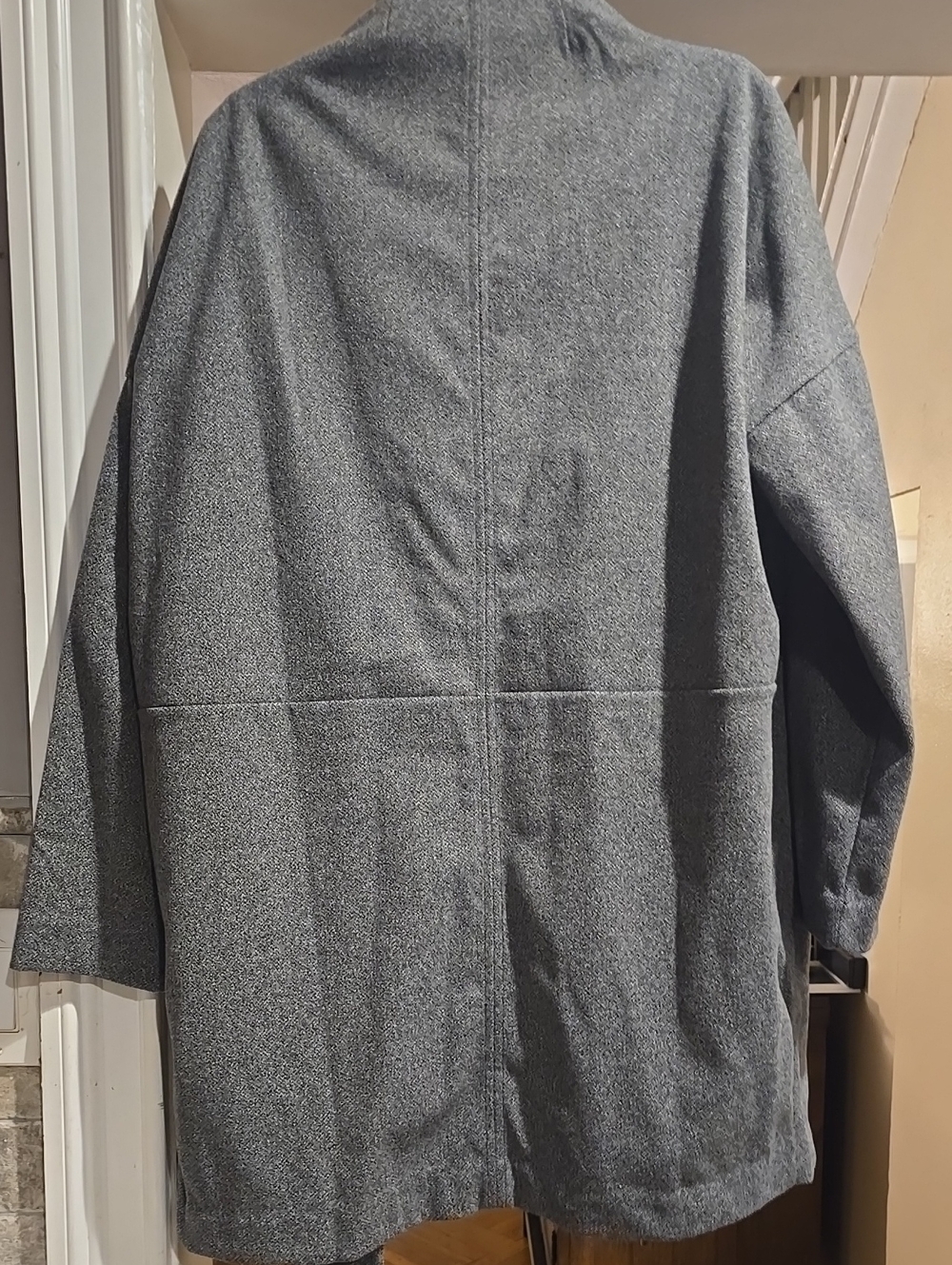 Banana Republic Coat - Picture 6 of 7